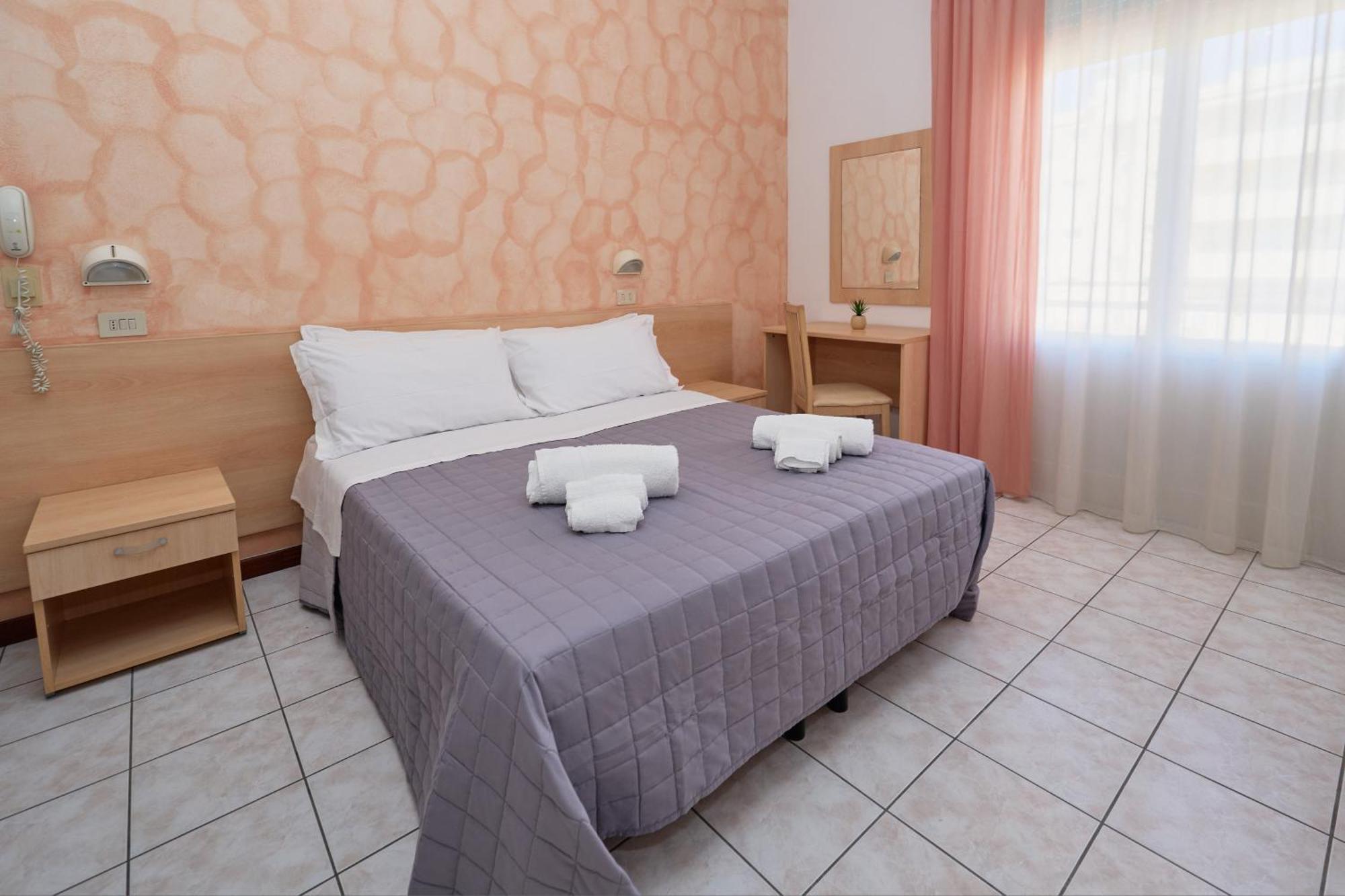 Hotel Jolanda Bellaria-Igea Marina Ngoại thất bức ảnh