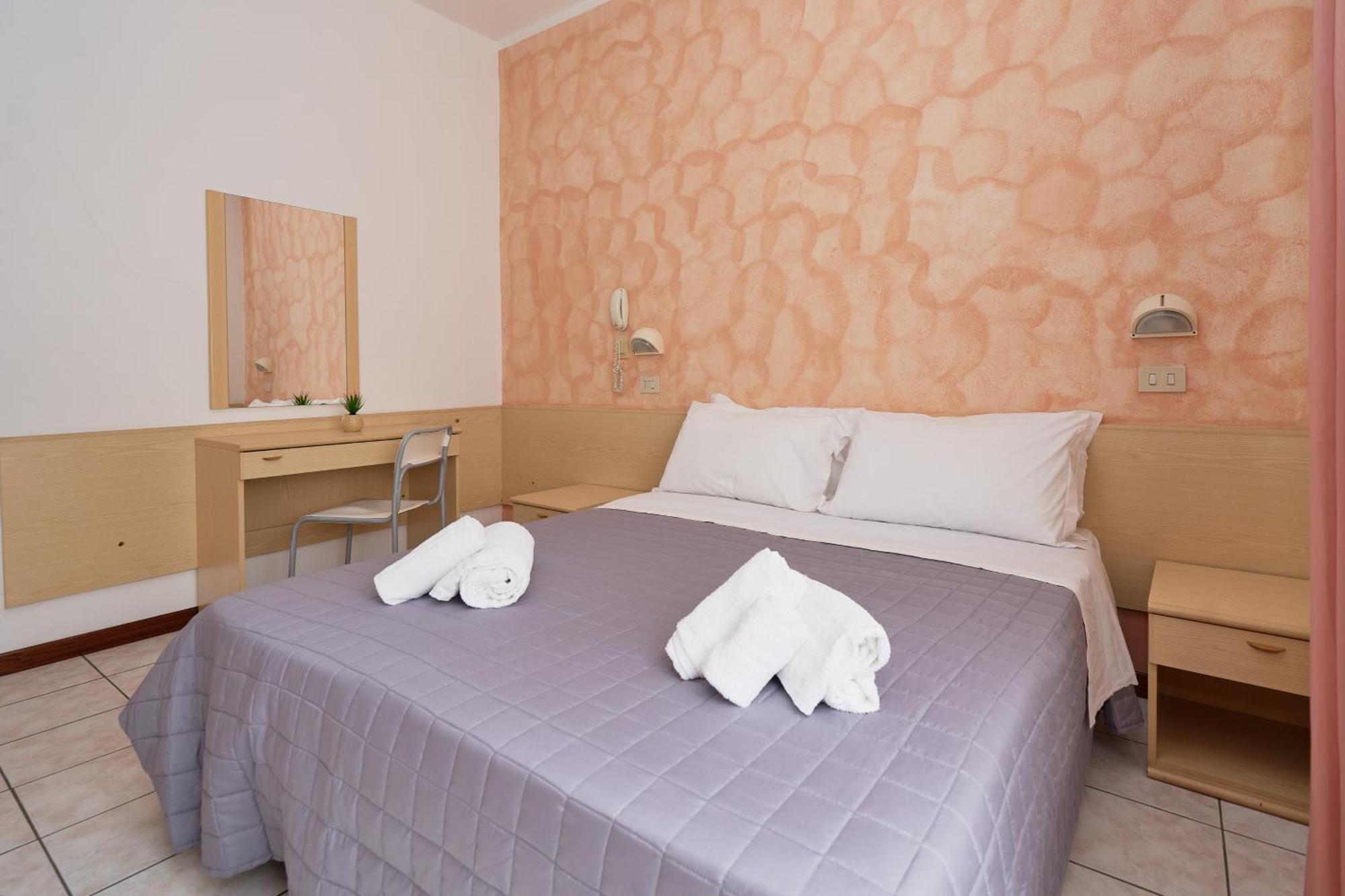 Hotel Jolanda Bellaria-Igea Marina Ngoại thất bức ảnh