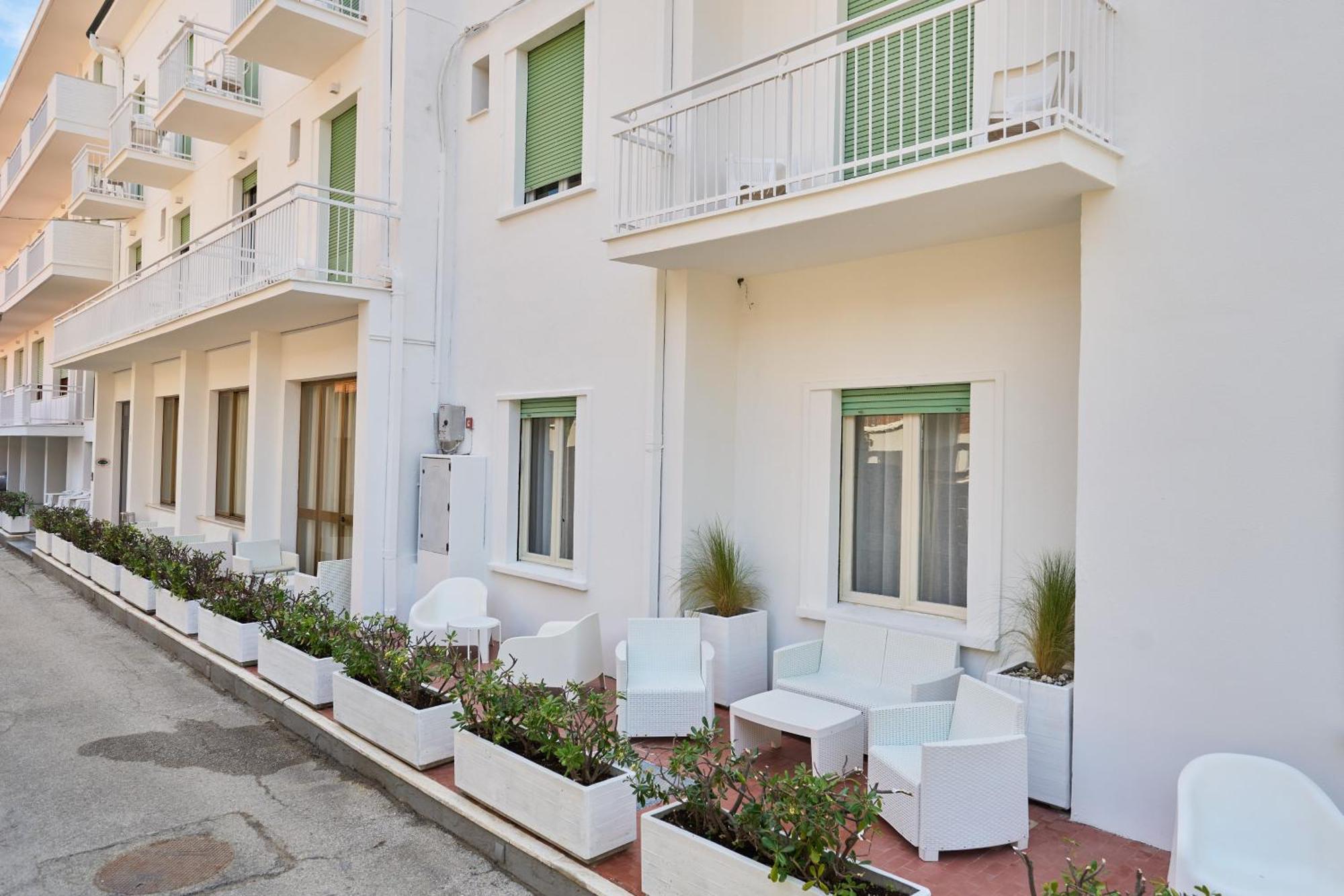 Hotel Jolanda Bellaria-Igea Marina Ngoại thất bức ảnh
